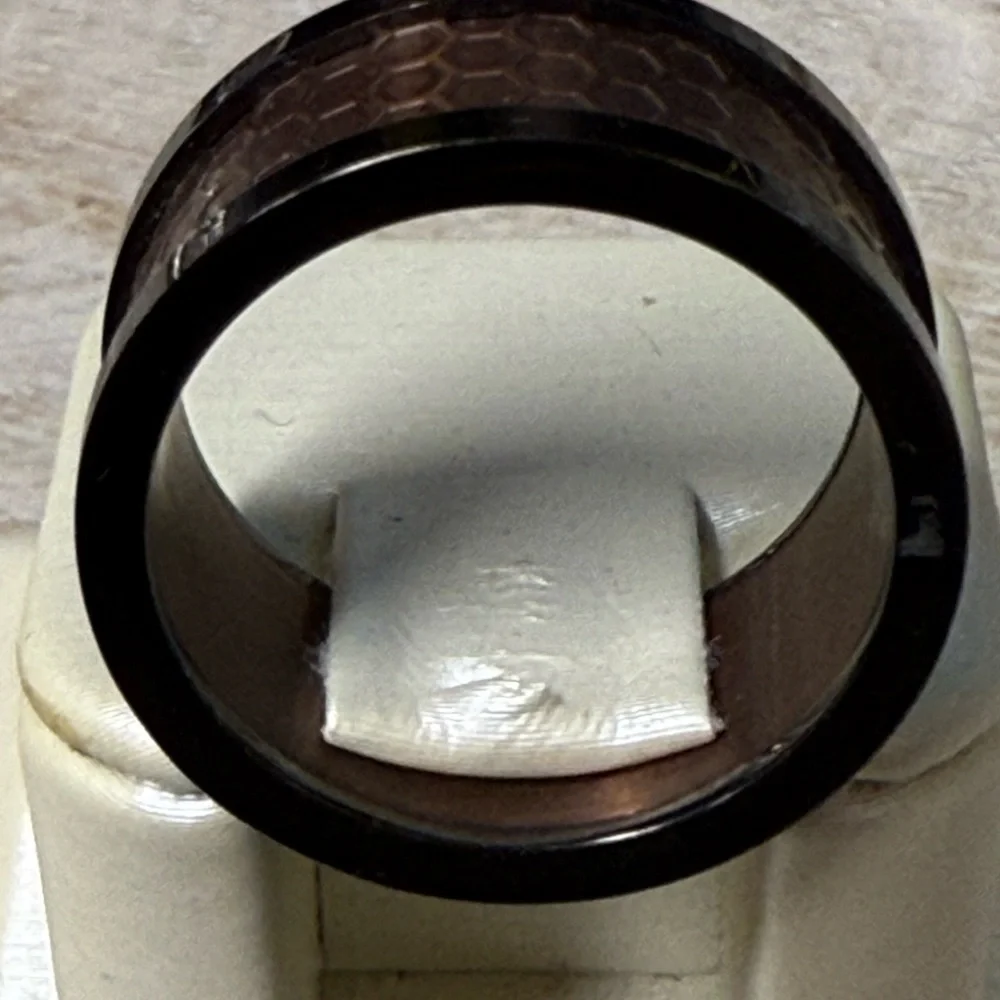 Inox Men's Brown Hexagon Pattern Ring